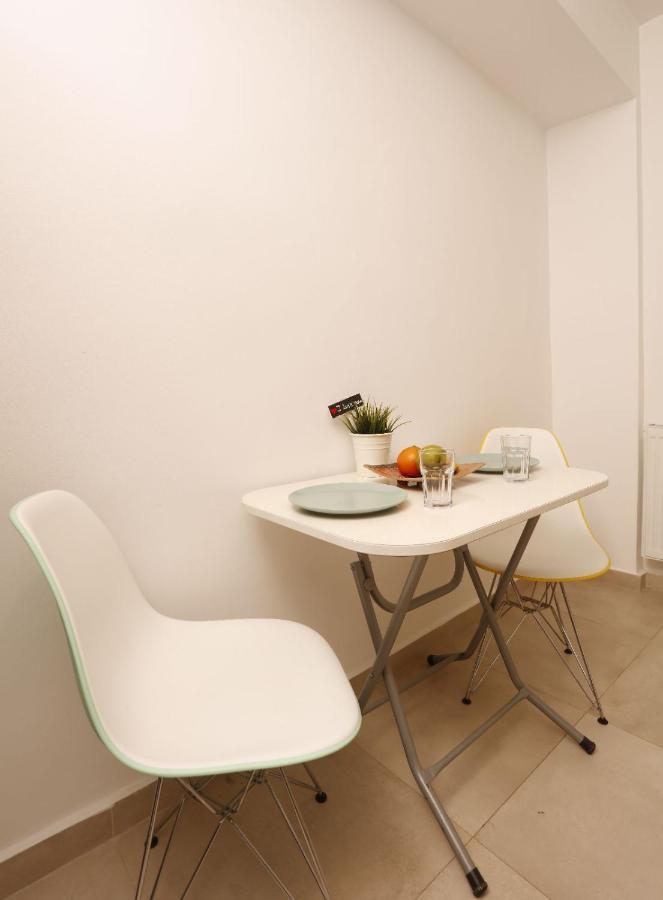 2 Bedroom Apartment With Amazing View In City Center Bucureşti Ngoại thất bức ảnh